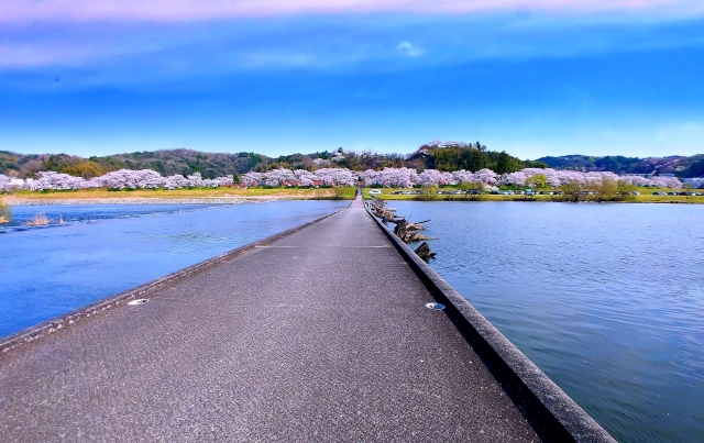 斐伊川沈下橋の景色